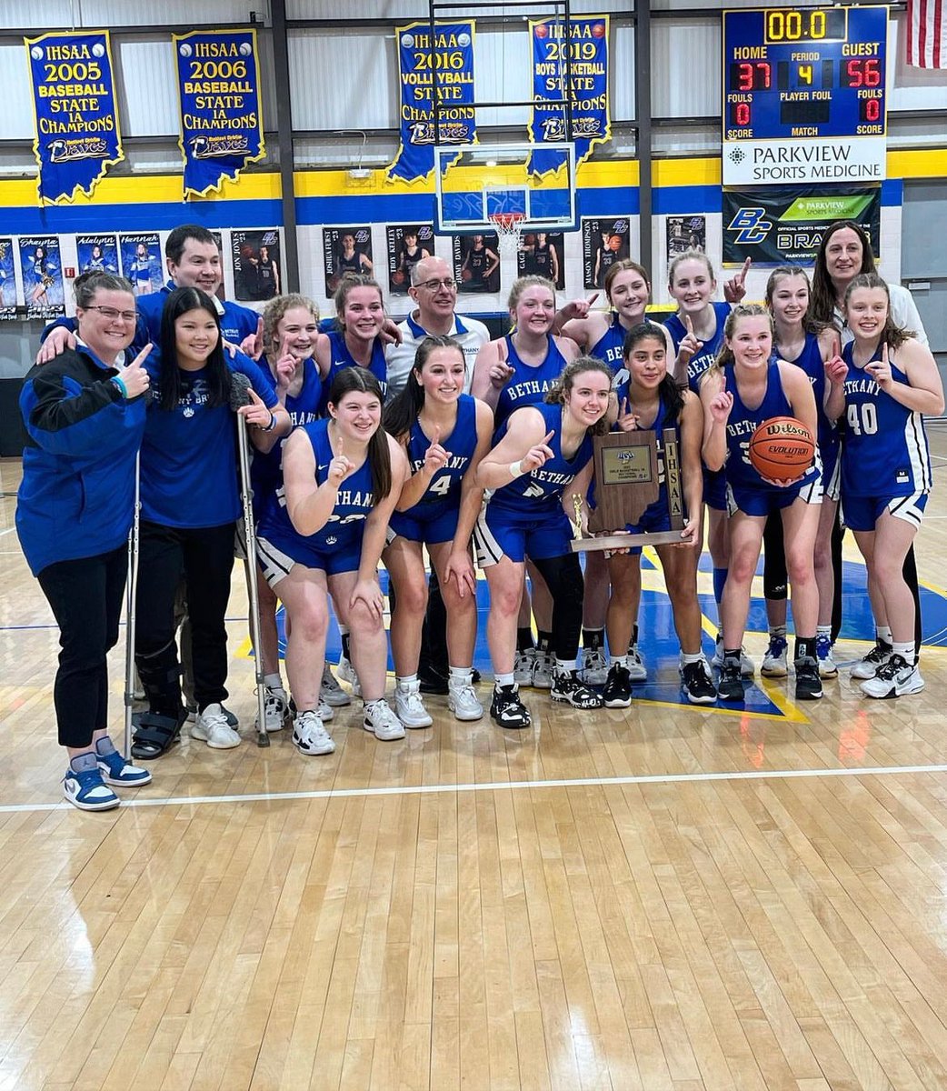 BethanyGBB's tweet photo. Sectional 51 Champions! I love them and love being their coach. You deserve this ladies. Enjoy the journey! #theworkcontinues #youmatter #champs #ontoregionals https://t.co/TbcuIRMENp