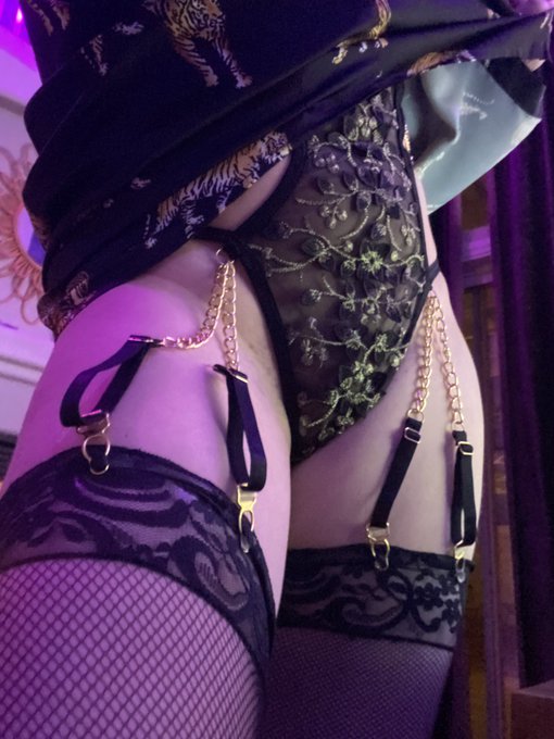 Mfc.I&rsquo;m/veronicaomg https://t.co/LLaosYfXZ5<a href="/tag/mvsales"class="tags"><span>#mvsales</span></a>