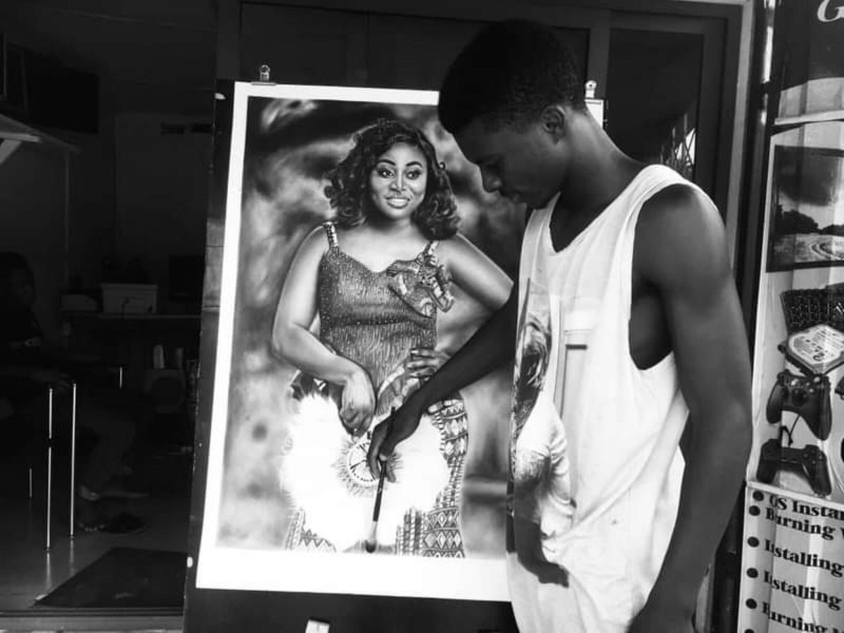 king_artistry's tweet photo. Contact me or WhatsApp on +233249919986 pencil portrait drawings https://t.co/HAAFF9QfqT