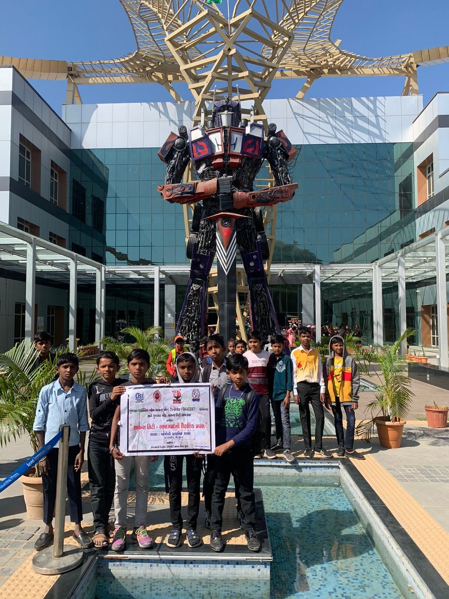 CSCSurat's tweet photo. Gujarat Science City is one of the most popular #science destinations for students to #learn and #explore new #scientific dynamics knowledge and develop new  idea with #creativity  Open door for school students to take free vistit at GSC by #GUJCOST @InfoGujcost @ScienceCityKC https://t.co/tXsmbhR7kx