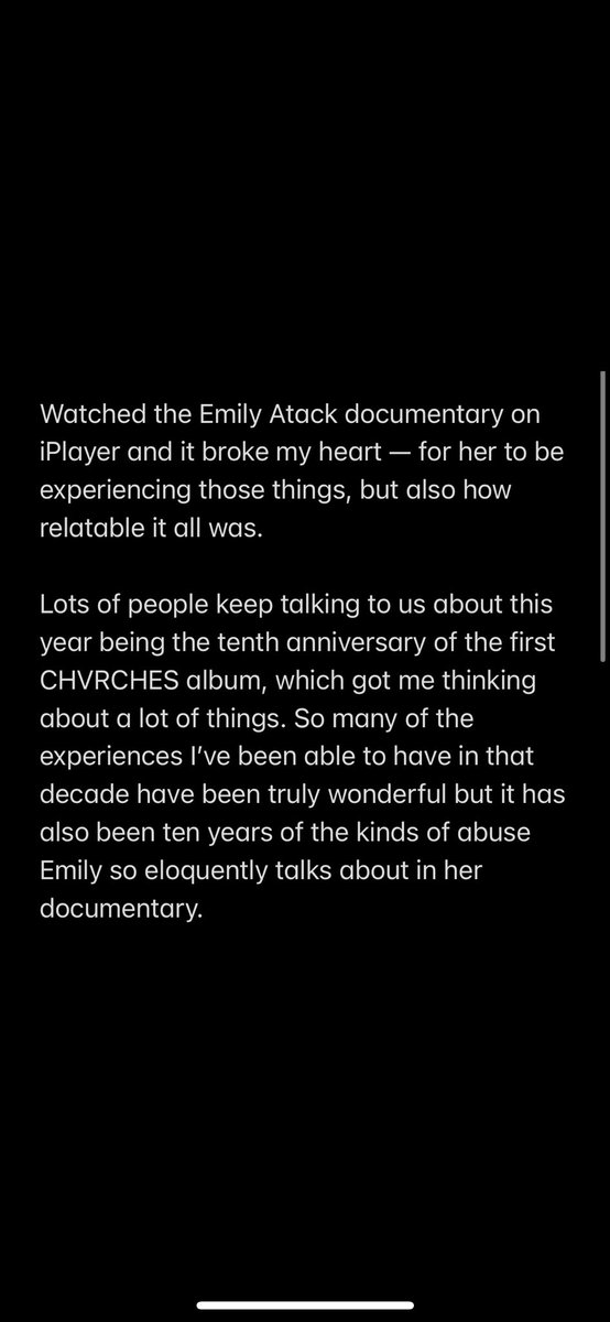 Lauren Mayberry tweet media