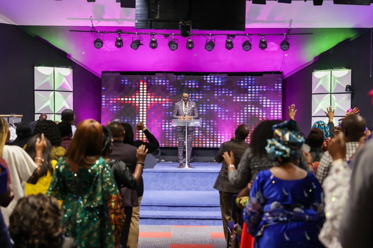 HgeRccg's tweet photo. There's no place like home⛪️🙌🏼
There's nothing that we love more and more than worshipping with you HGE fam. We can't wait to see you all soon!
SUNDAY SERVICE 10AM [in-person and online]
#rccghge
#nexthge
#sunday
#hgepodcast
#SundayService
#rccgworldwide
#sundayvibes https://t.co/zJxsEXuLFj