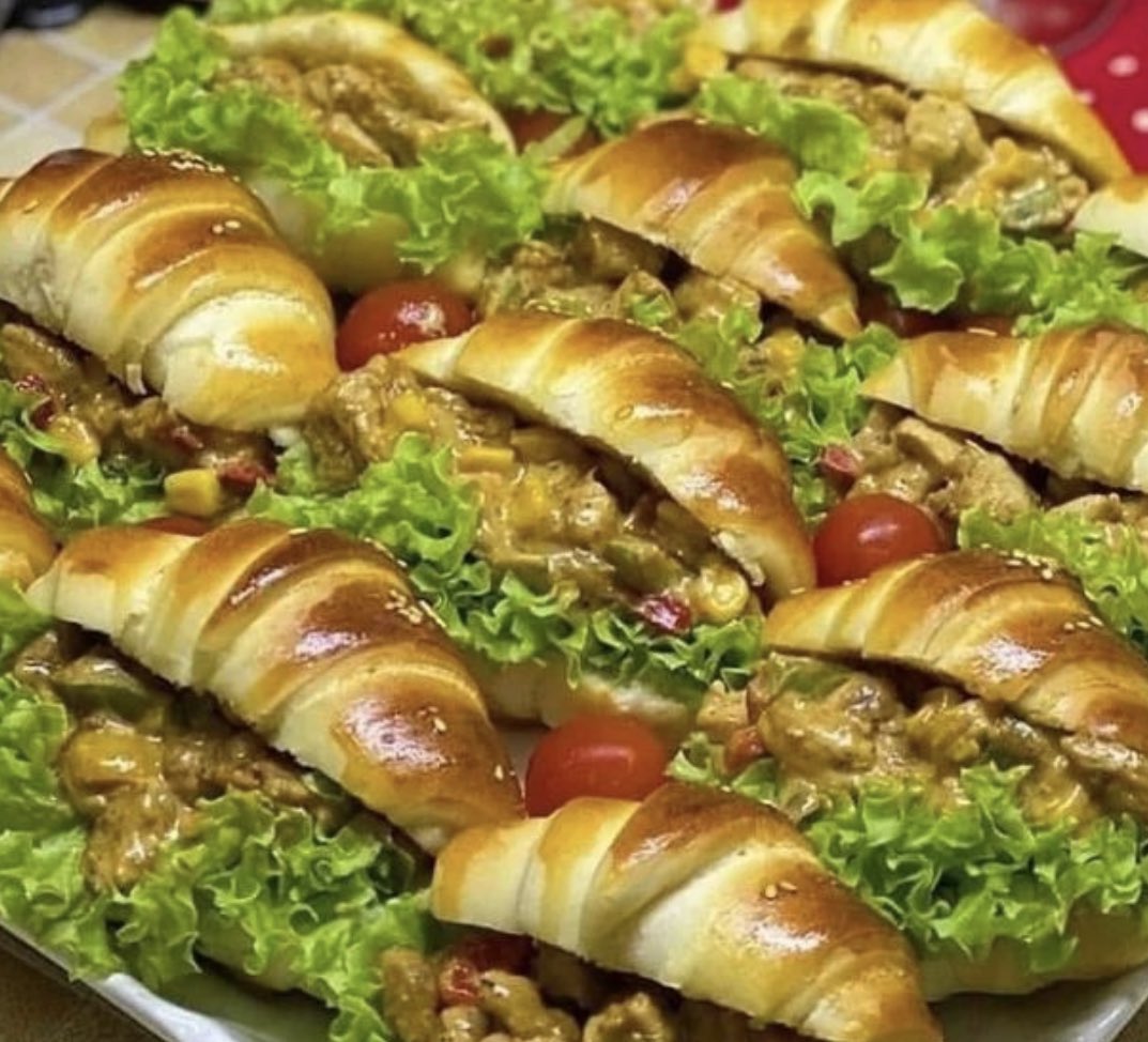 ثريد | 

 وصفات ( معجنات وفطائر    ) سريعه ولذيذه  🥟🥐🫔🍞

#ترند_فود https://t.co/ZDkRuhcBqb