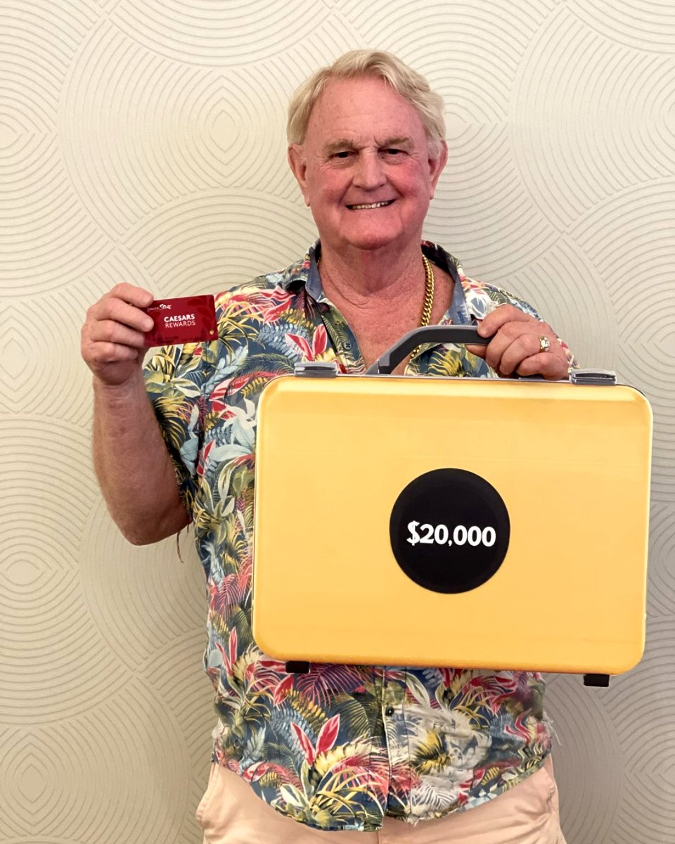 HorseshoeLC's tweet photo. Congratulations to our Fifth Weekly Grand Finale winner in our Suitcase Man Drawing! #LegendaryWeekends #HorseshoeLC
Must be 21+. Know When To Stop Before You Start®. Gambling Problem? Call: 1-877-770-STOP https://t.co/sSBfz7Umxb