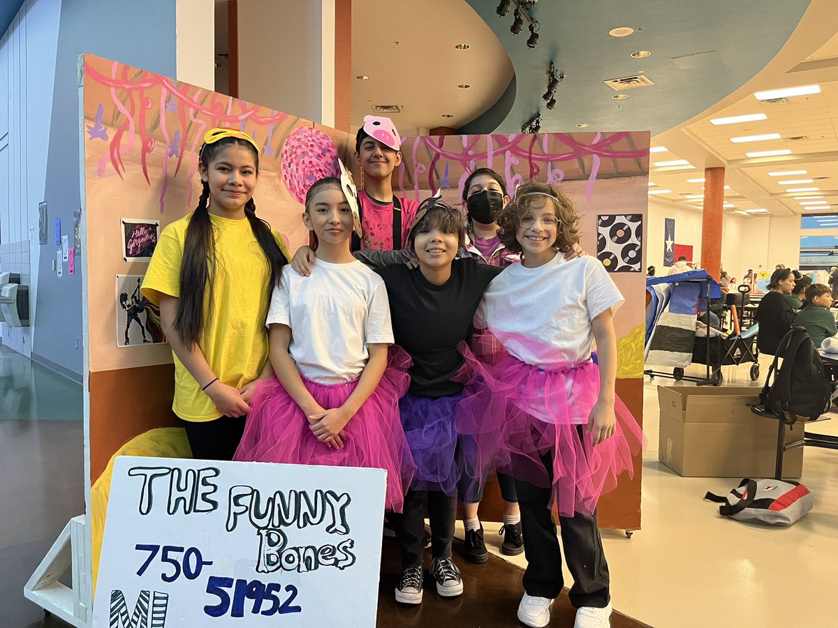 sindy_m01's tweet photo. I am so proud to see my DI kiddos receiving 2nd place. They put their heart into it today for Flip The Script. And to celebrate they will be planning a karaoke night in theme with their skit! 🤍💙💚 #sayestocreativity #creativitybus @WDSlider_MS @westtexasdi https://t.co/eaBRGgFz2o