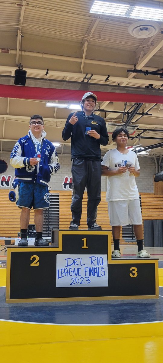 EGem83's tweet photo. Congratulations to ER Wrestling Don Del Rio League Champions!

So proud of all the hard work from each Wrestling Don n Coach! Part 4

@elrodeonews 
@ElRanchoHS https://t.co/ekxnRP6y9j