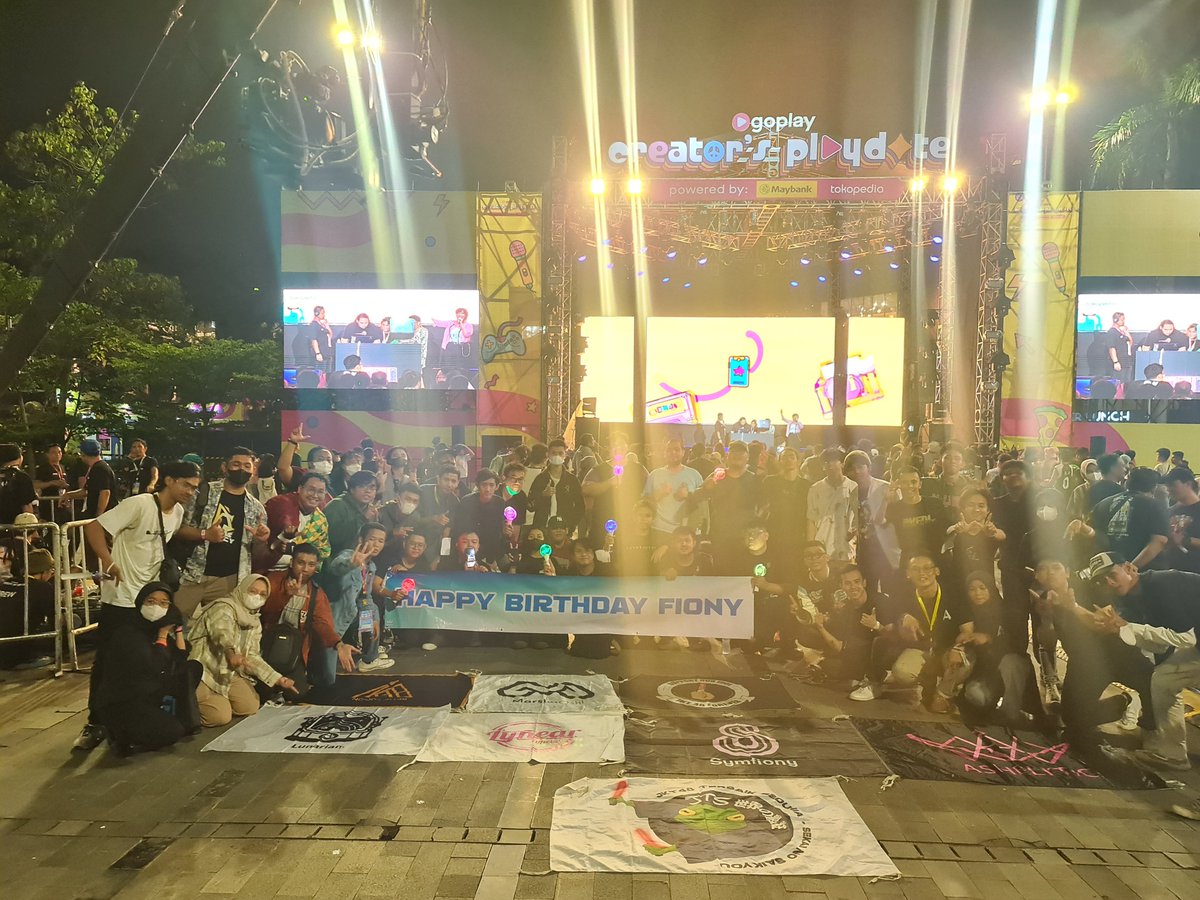 OneAlliance48's tweet photo. TERIMA KASIH! @GoPlayIndonesia
#GoplayCreatorsPlaydate https://t.co/AC3ZhMt2SU