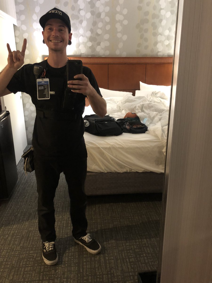 KianoReeves's tweet photo. Rehearsals baby, tour life 🤘🏻. https://t.co/xVDqzGIxnj