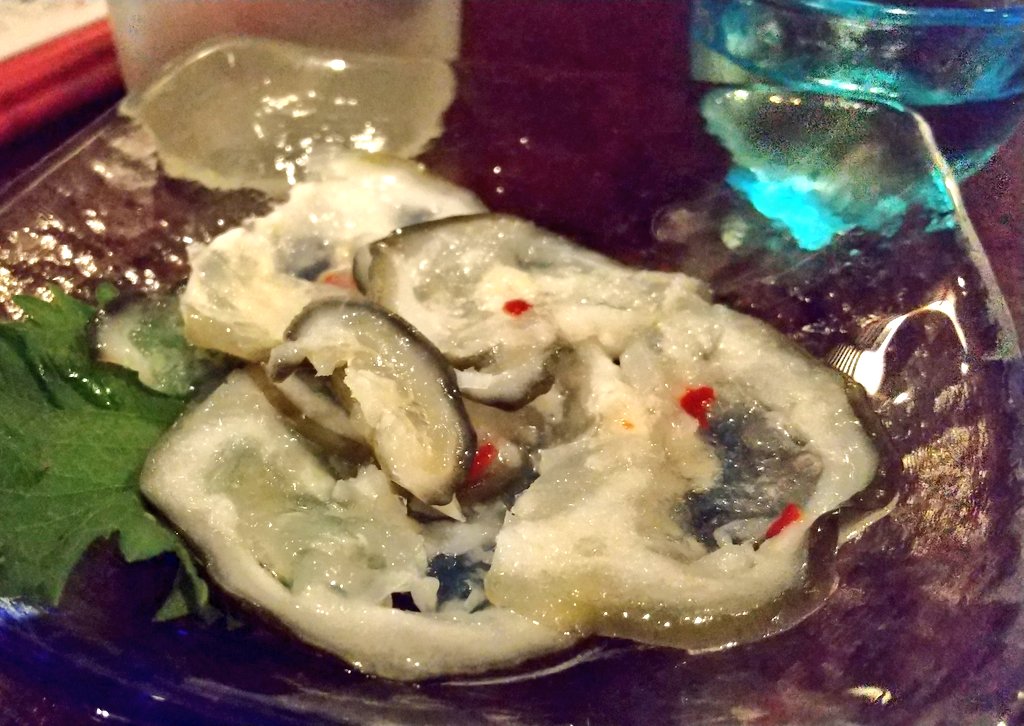 aburana01's tweet photo. 氷頭の酢の物(Part2)
こっちはサーモン色じゃない氷頭！ヒエッヒエでこっちの氷頭の方が美味しかった 酸味の効き方もこっちの方がエッジが効いている(？)感じで好みだった とても美味しかった！
 #なんでもよく食べる桜エビの珍味メモ https://t.co/euFjOukceh