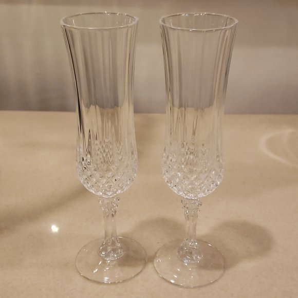 ElanaPappas's tweet photo. So good I had to share! Check out all the items I'm loving on @Poshmarkapp #poshmark #fashion #style #shopmycloset #hobbylobby #express #longchamp: https://t.co/nenNRNNkLy https://t.co/7YSQKD3RYU