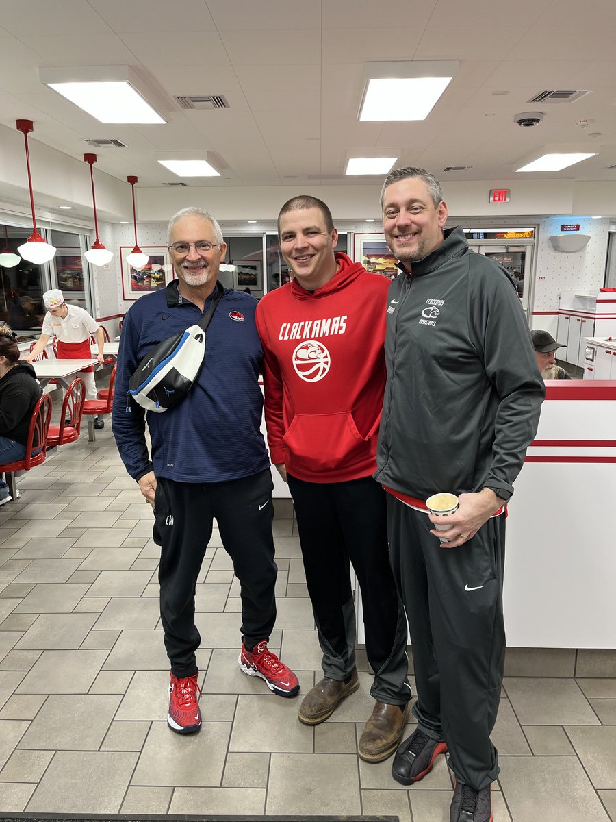 clackamasmbx's tweet photo. Celebrating a big 90-80 win over Umpqua with Brian Stamme and Brandon Halter. Win #500 as Clackamas CC head 🏀 coach.  Of more immediate importance: the win keeps the Cougars alone in first place in the southern region. https://t.co/CSW9WI6Zz5
