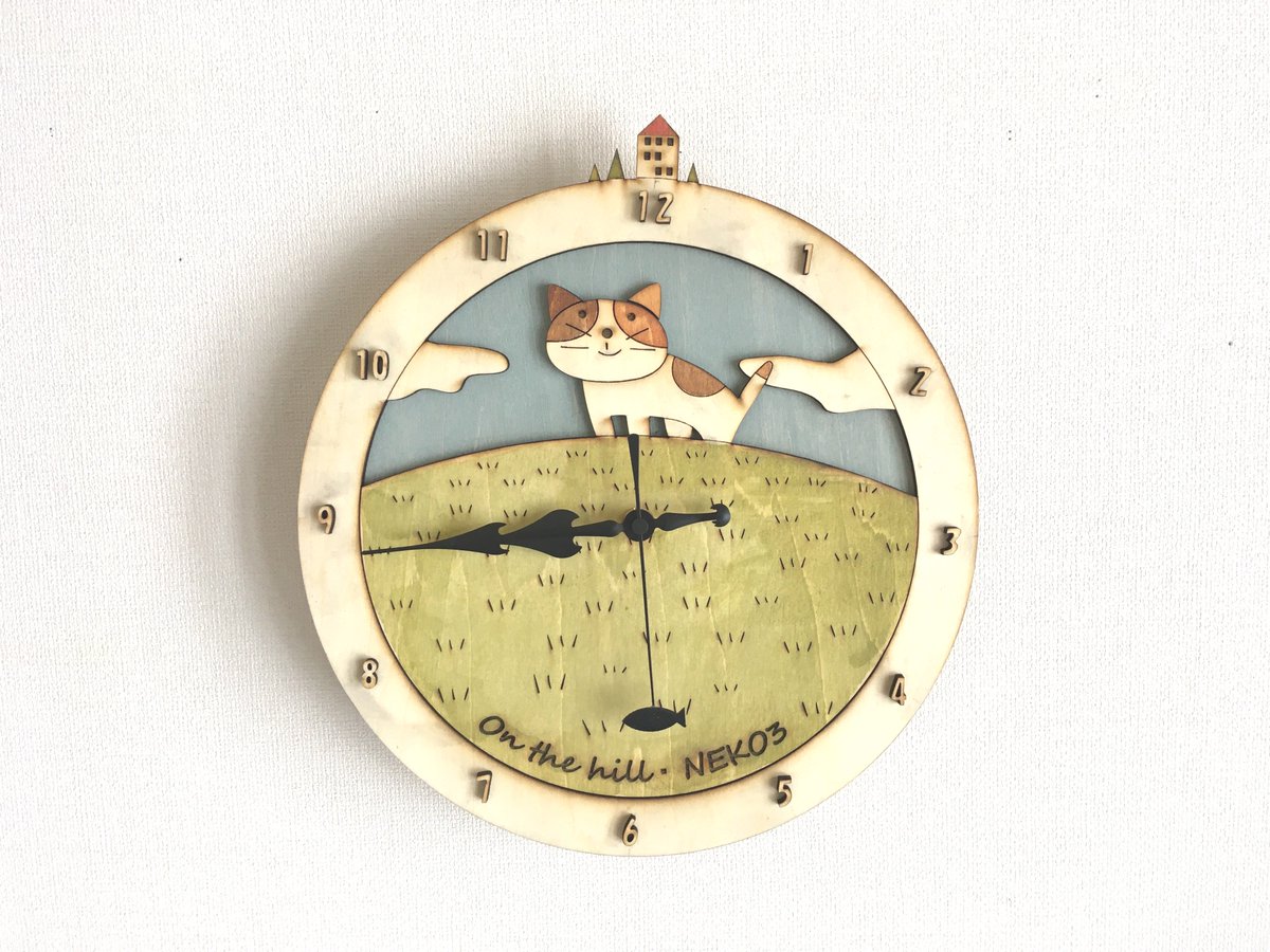 「On the hill 時計・カラー#こんなん作ってます #手作り  #猫時計 」|NEKO3のイラスト