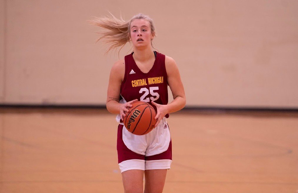 Foge84's tweet image. #FoundMyHappyPlace nothing makes me happier than seeing this chic on the court! #36Points #StellasGotHerGrooveBack