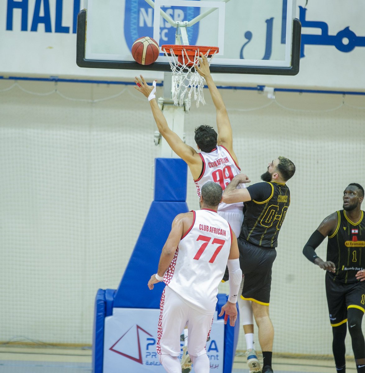 UaeBasketball's tweet photo. لقطات من لقاء دينامو لبنان والافريقي التونسي بنصف النهائي 📸
shots from Dynamo leb 🆚 African Tunisian 📸
#dibc
#بطولة_دبي_الدولية_32
#اتحاد_كرة_السلة🏀 https://t.co/avEZNFrIK4
