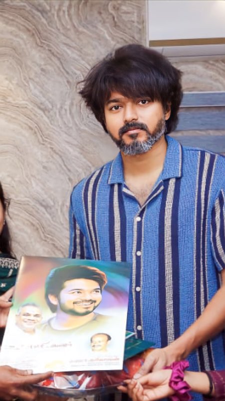 ActorVijayUniv's tweet photo. Cute @actorvijay ❤️😍 https://t.co/xLuJFRFznI