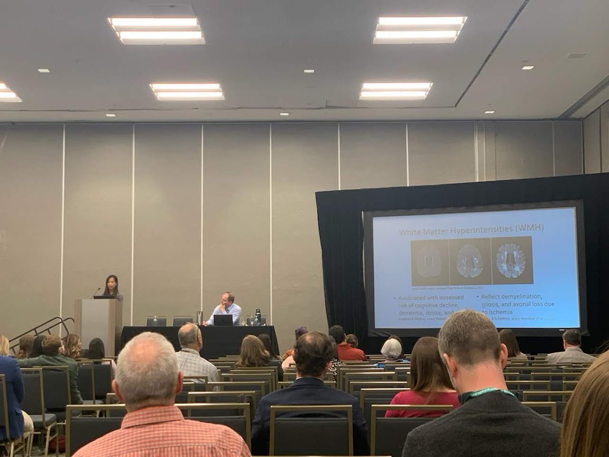 Successfully presented my first paper talk at #INS2023inSanDiego ! It was a blast seeing familiar faces left and right and hearing about so much amazing research!
And thx to everyone who laughed at my jokes 😅