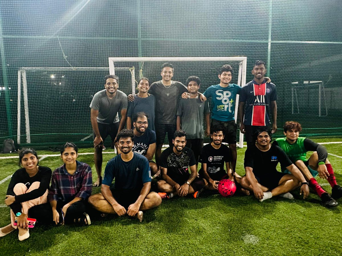 bijoysijo's tweet image. Good game yesterday ❤
തോറ്റ team താഴെ ഇരിക്കുന്നതാണ് 😂

#SPAMFAM