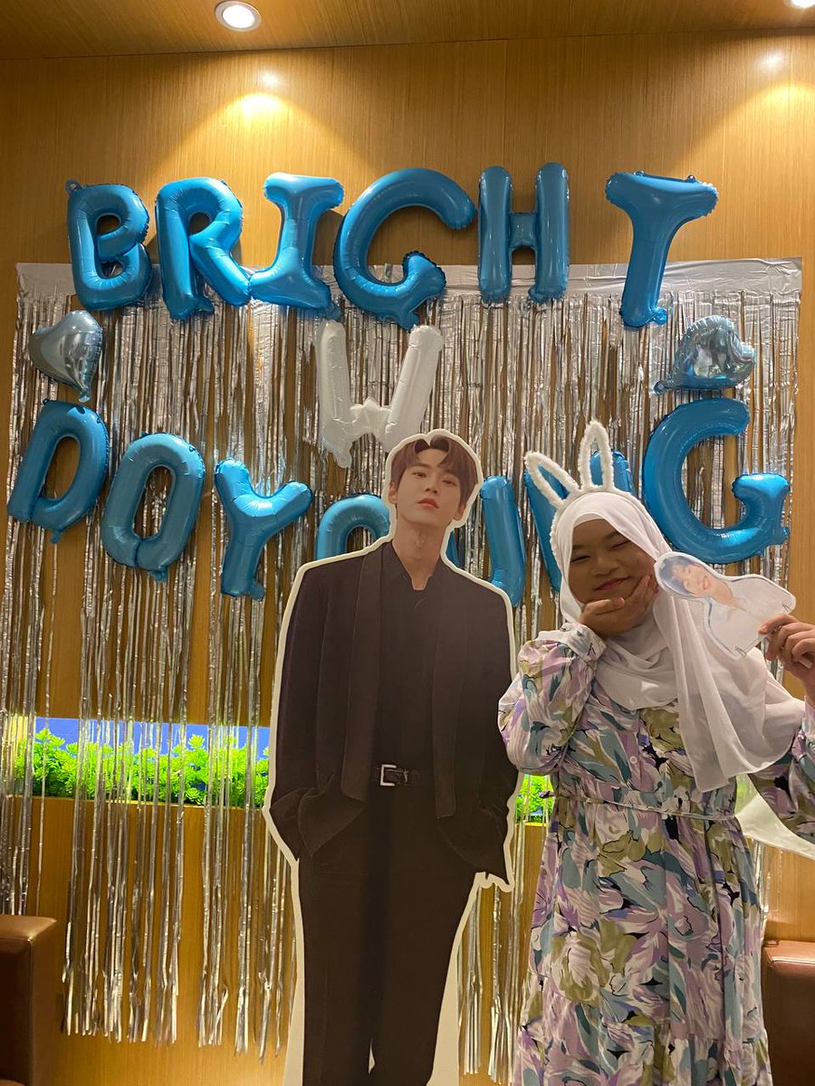 sat4ryo's tweet photo. Had so much fun at #BrightwithDOYOUNG yesterday!!! Thank you to @brightwithdy for organising this event, the deco were so prettyyy!!💙💙 https://t.co/HKfeDsxQ0r