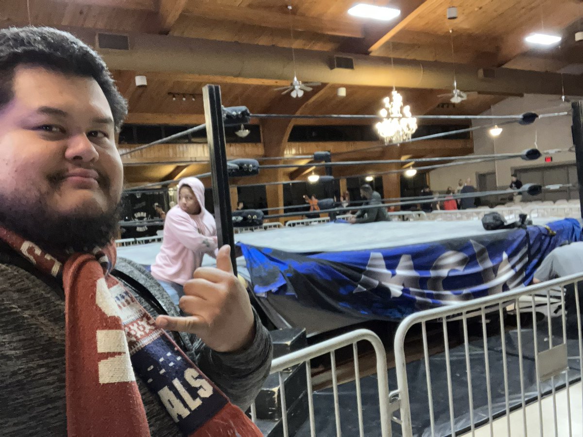 Amazing @MCWWrestling Winter Blast show in Hollywood, Maryland. My 1st Pro Wrestling show of 2023. 1 down & many MANY more to go this year & got @bmorecelebfest 6 later in the AM & take my Undefeated Celebfest Streak from 5 to 6-0. #MCWWinterBlast #ProWrestlingWeekend