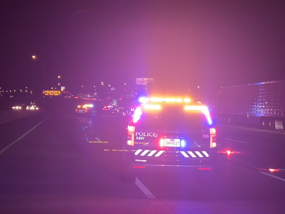 #TrafficAlert - All lanes of I-20 Eastbound from Granbury to McCart are closed due to a double fatality accident. 

Further information will not be available until our Traffic Investigation Units completes the preliminary fatality reports.