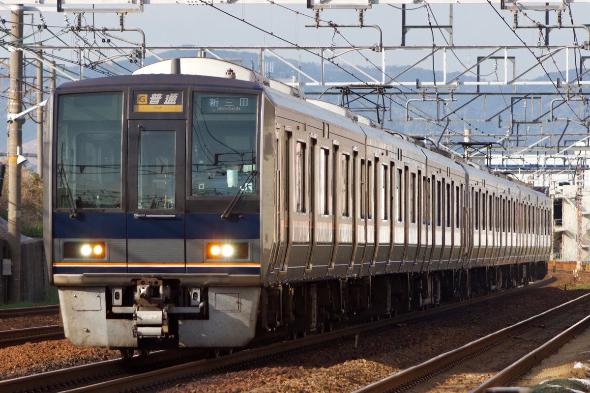 3notch's tweet photo. BVE5 
207系更新車&amp;和田岬線 代走パッチデータを公開します。

↓説明書をよく読んでからプレイお願いいたします。
https://t.co/Xu8S0Rq26u
#BVE5 https://t.co/oSpYE04SZ3