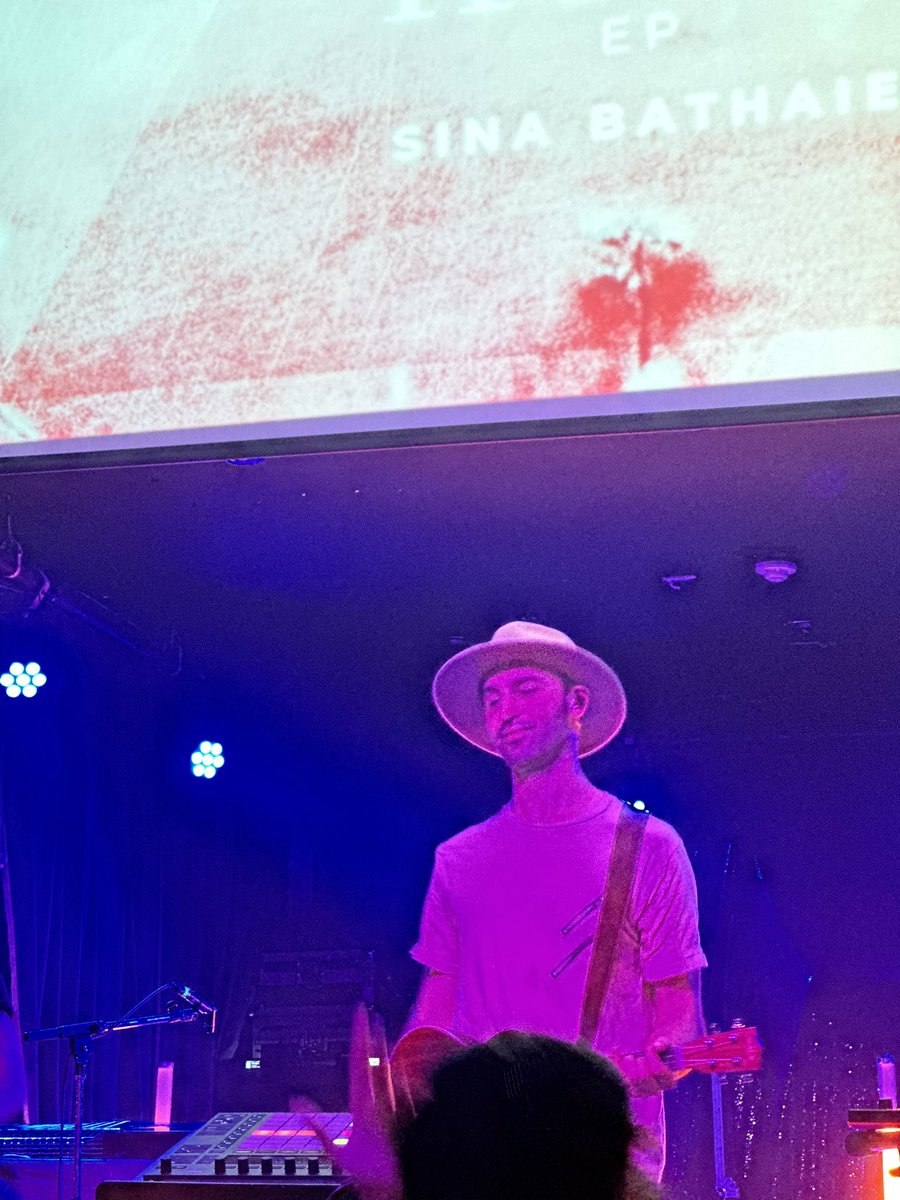 Amazing crowd and brilliant music ✨<a href="/SinaBathaie/">Sina Bathaie</a>