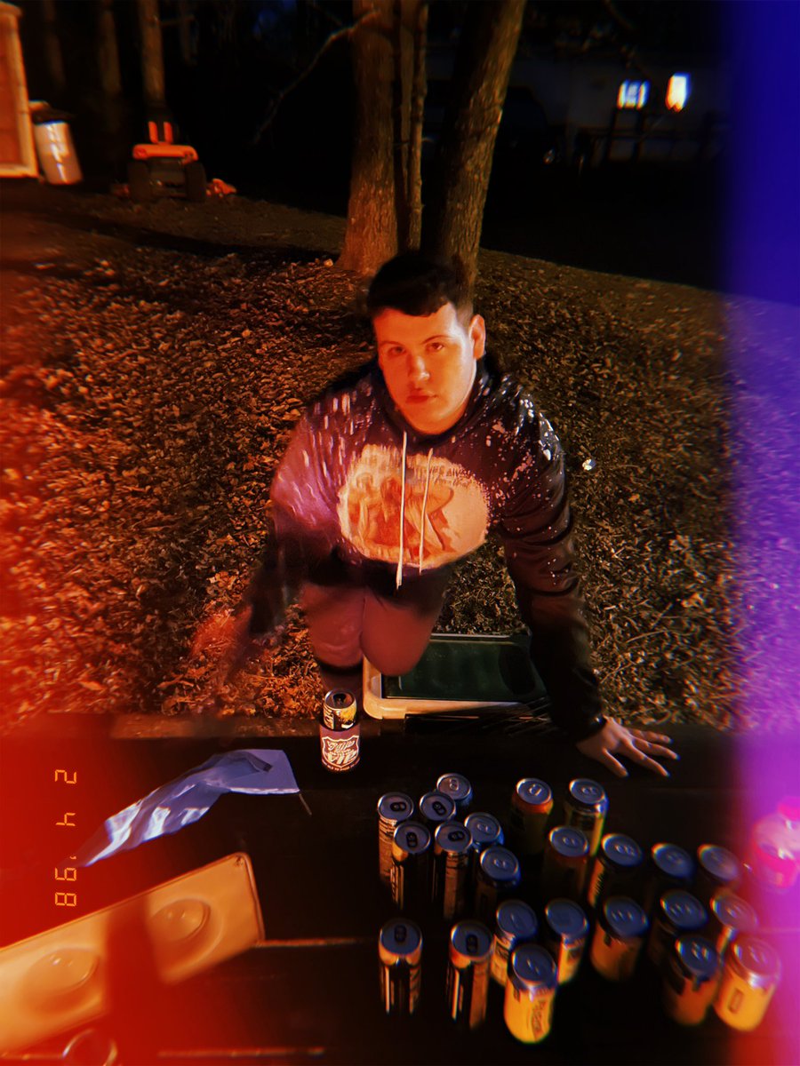 missjericheri's tweet image. night in ❤️ photo taken by my little brother 💜 special thanks to @TwistedTea for being my newest go-to drink! #twistedtea #outofdrag #SaturdayVibes