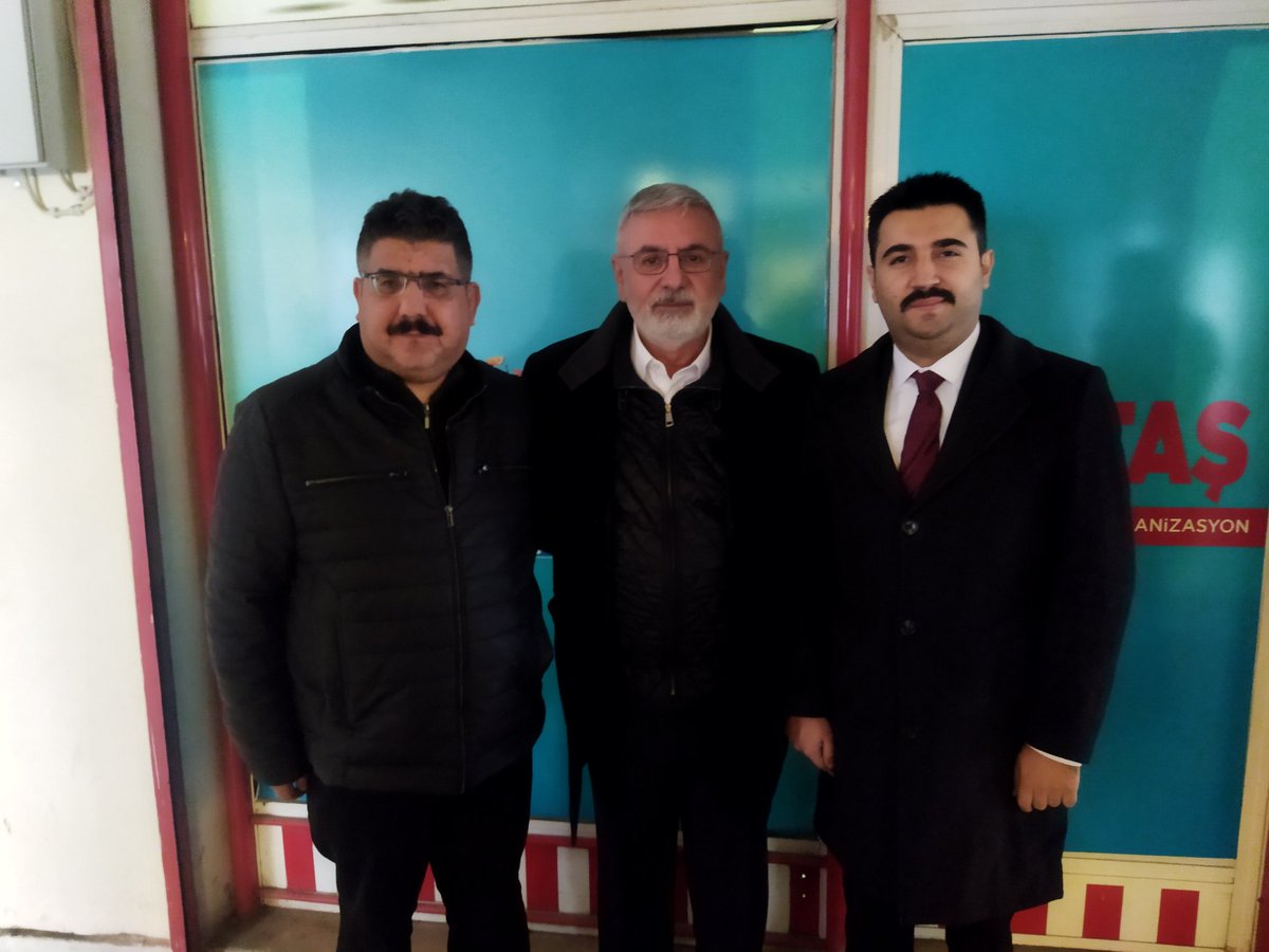 Adymndhlknss's tweet photo. Gazetemiz Evsahipliğinde
@dembir_der
Genel Başkanı @MetinerBasin
@Akparti il başk @mehmetdagtekin_ 
@iletisimurfa bölge Müdürümz @efemuraterbas katılımı ile  
Gazeteci arkadaşlarm @oteles_ibrahim @NecipRessam 
@b_karadag02 
 @omerkarakus1983 @YLMZCBN ile gündemini değerlendirdik https://t.co/4d3E61pol0