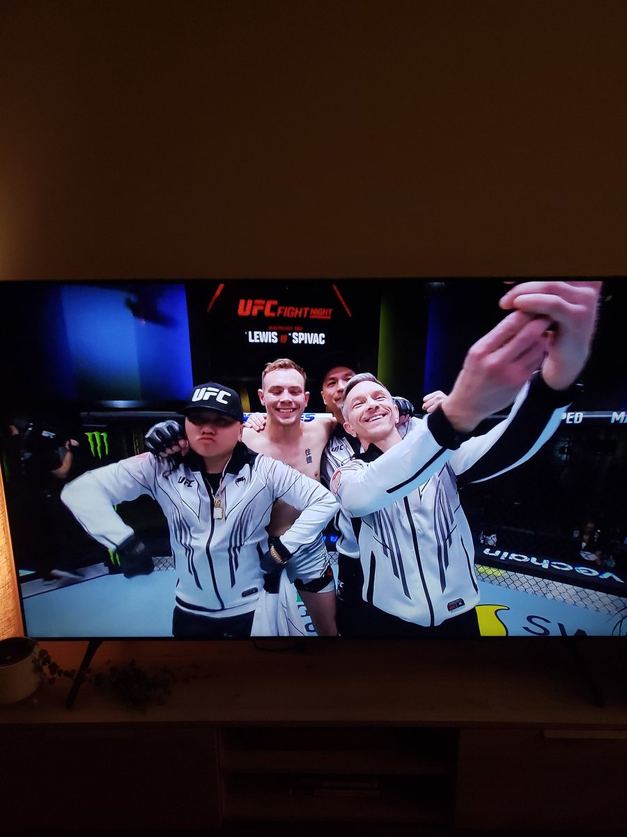 Dan17yT's tweet photo. My boy doing the C walk!! 😂😂 Adam for the W!!! UFC main card!! https://t.co/s6gYIGx56D