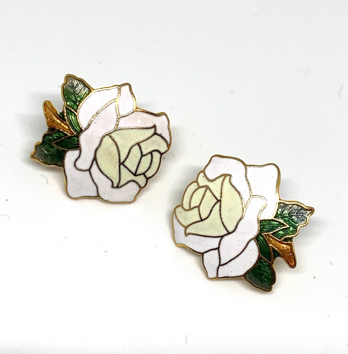 Excited to share the latest addition to my #etsy shop: Romantic #WhiteRose Floral #CloisonnéEarrings, Unworn Old Stock Clip ons, #VintageWedding Party #wedding etsy.me/40ox6x3