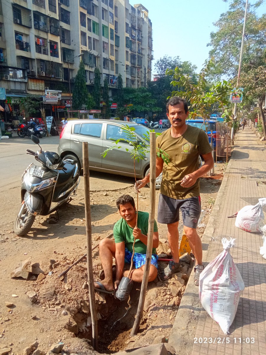 Today we planted one sapling and given water across vasai east <a href="/WeAreVasai/">Vasai</a> <a href="/SoilAssociation/">Soil Association</a> <a href="/CentralIfs/">IFS Association</a> <a href="/fffmumbai1/">Fridays for future_Mumbai 🇮🇳</a> <a href="/AdityaDubey2003/">Aditya Dubey</a> <a href="/WeAreVasai/">Vasai</a>