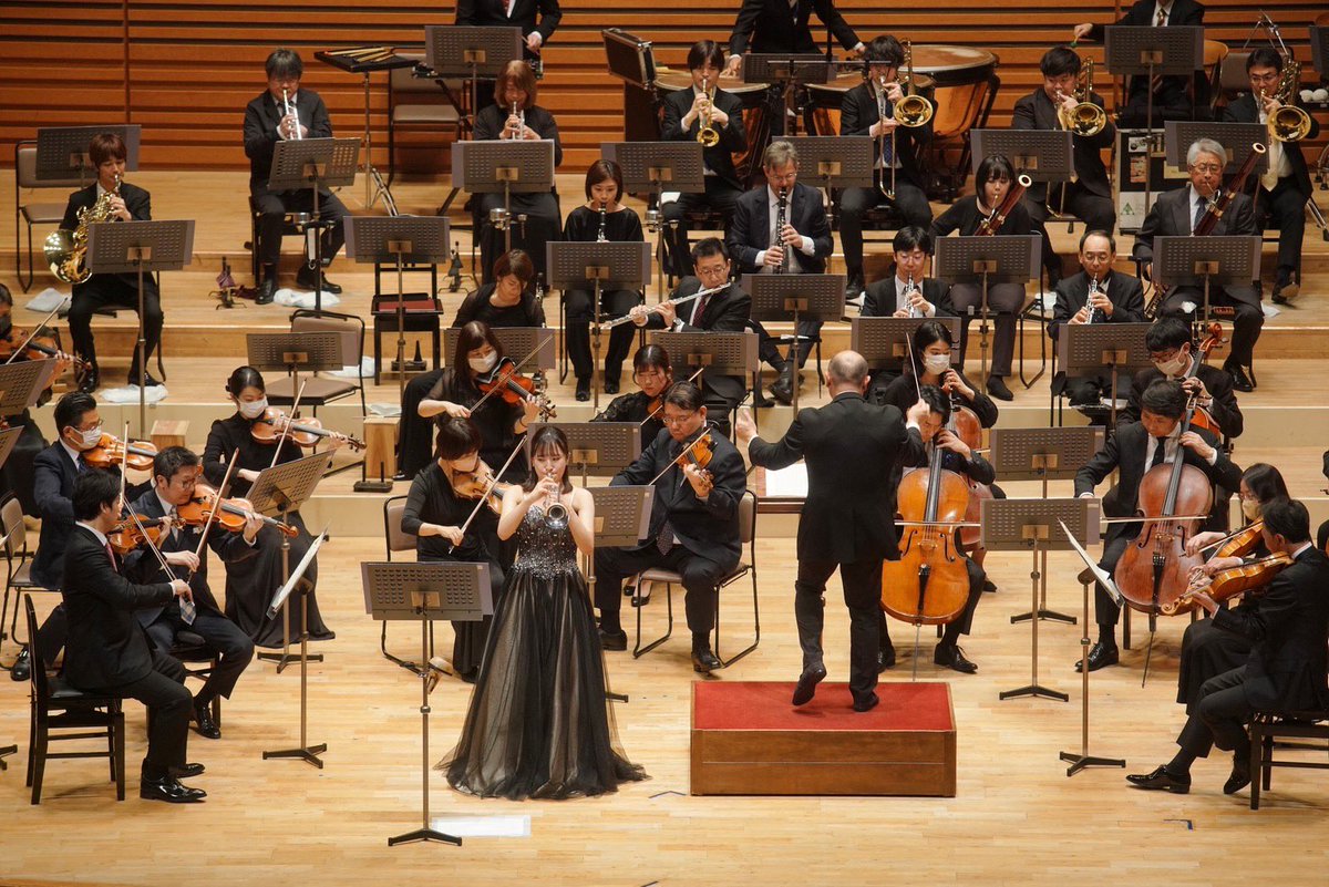 fuupet629's tweet image. 新進演奏家育成プロジェクトでの公演が終了いたしました！
たくさんの方に支えていただきながら充実した20分間を過ごすことができ、とても幸せでした。
仙台フィルの皆様、お越しくださった皆様、本当にありがとうございました。