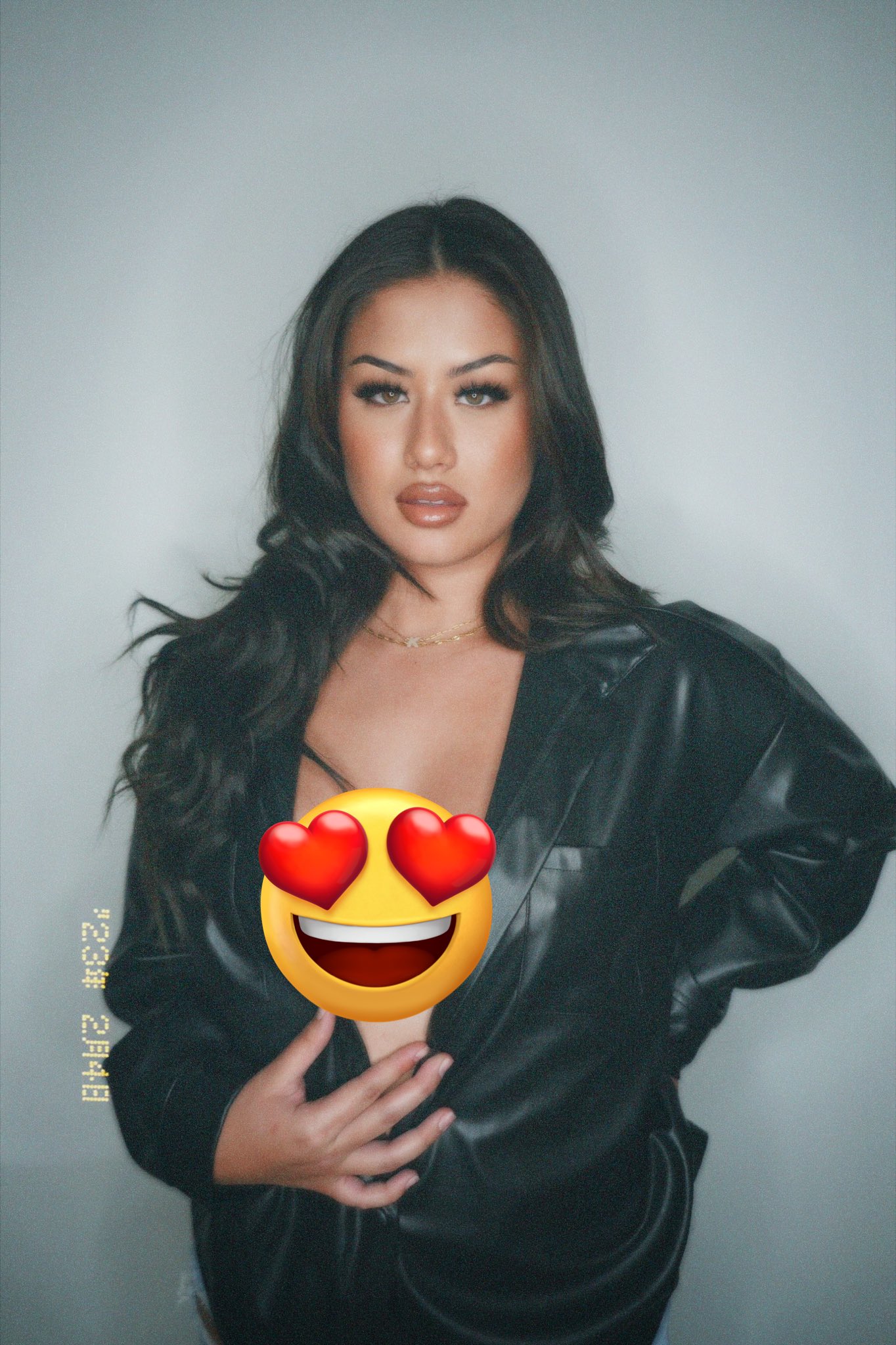 女性情報誌 LEATHER JACKET kiki Jackie Quiñones Hightown Black Leather Jacket