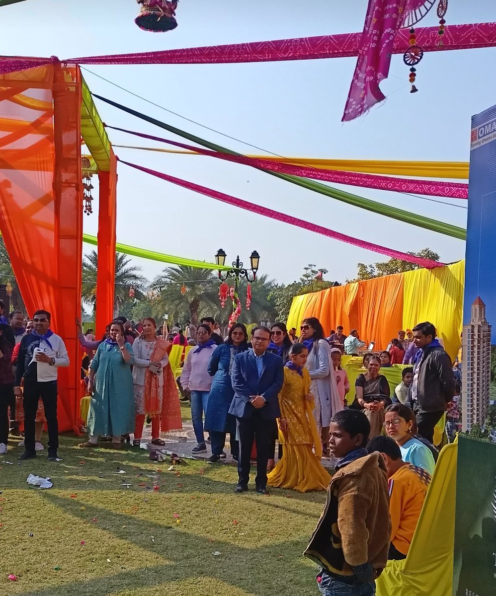 mkverma076's tweet photo. Demonstration of #Xtratej product to The Lucknow Iron, Hardware and Paints Mechants Association during  annual picnic 2022-23 by Lucknow @IndaneDO under @IOCL_UP participants of event appreciated the product and it efficiency.
@DirMktg_iocl
@EDLPGIOCL
@SanjivKakkar3 @thakurkm007 https://t.co/fzyNfhsrVx