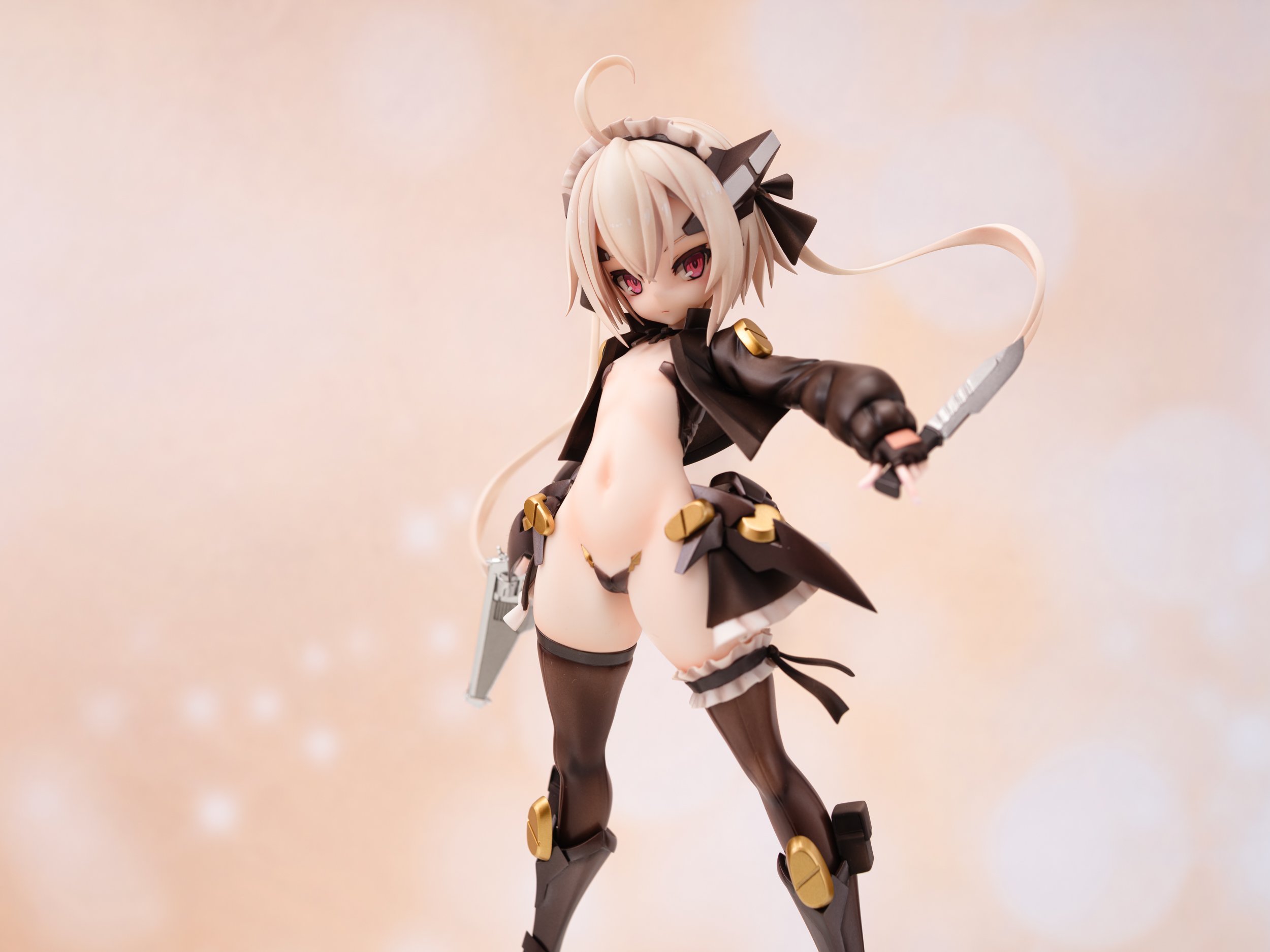 ホットディール 完成品 「メイドちゃんv2」 ぱっとん かるかん