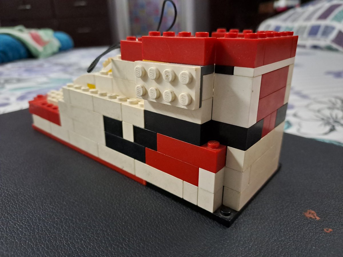 melainedcruze's tweet image. If the shoe fits...by Riley @LEGO_Group  #lego #imagination #noinstructions