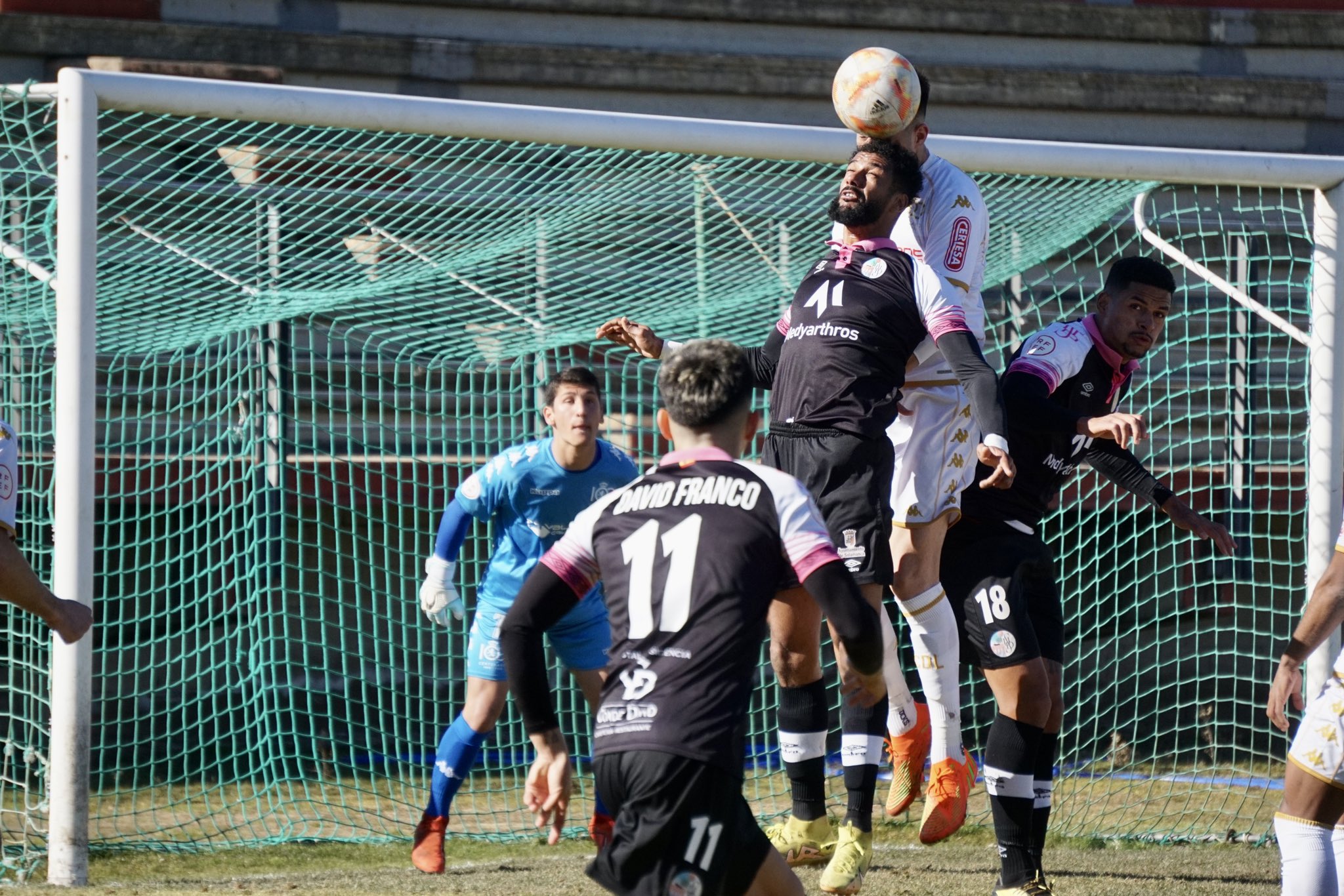 Directo | Empate sin goles del CD Guijuelo en el campo del Laredo y derrota del Salamanca UDS