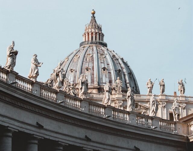 Saint Peter's Factory: The Vatican School of Arts and Crafts is Keeping Tradition Alive 

Twelve young men and eight young women from Italy, Peru, Germany and Belarus will be trained by the best craftsmen of ...
https://t.co/WwjmeO3C97
#Newsdeskinbox #... https://t.co/PW5STs0mXs