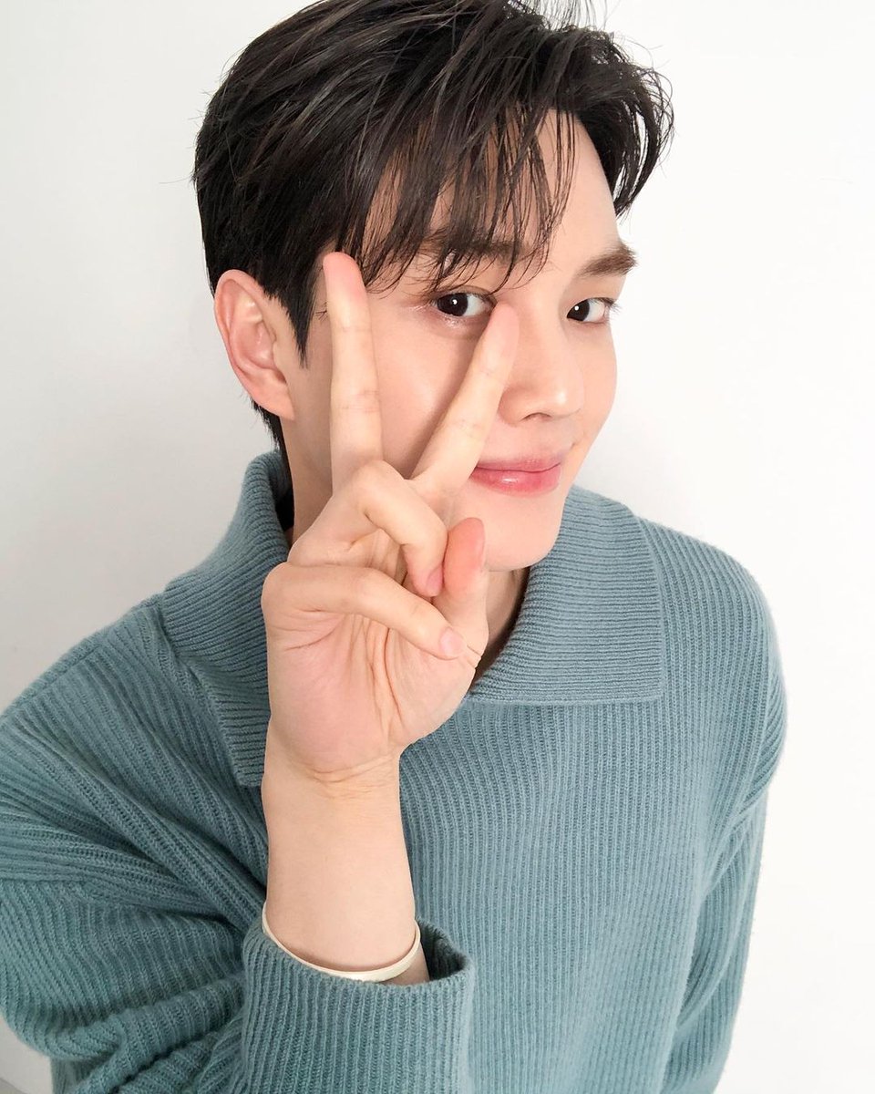 songkangvnfc's tweet photo. [#KANGSTAGRAM] 230205 SONG KANG IG UPDATE

Kangie is practicing for a dance performance at Seoul fanmeeting!? T^T 

Reup by @songkangvnfc
#송강 #강이로운순간 #SONGKANG #MOMENT https://t.co/CrbF99waYE