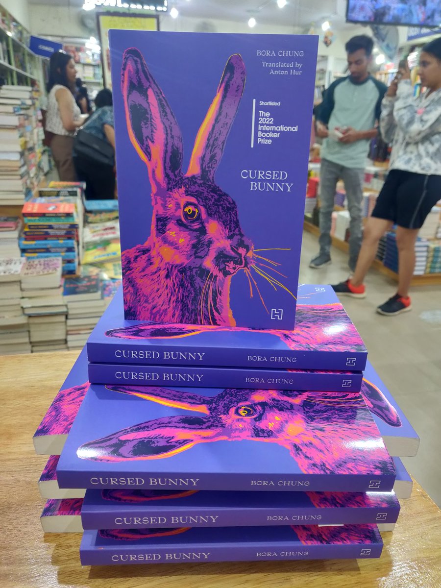 #Newrelease, welcome to the world of magical realism, horror, and science-fiction, Chung uses elements of the fantastic and surreal to address the very real horrors and cruelties of patriarchy and capitalism in modern society.
#CursedBunny #KoreanFiction #BoraChung