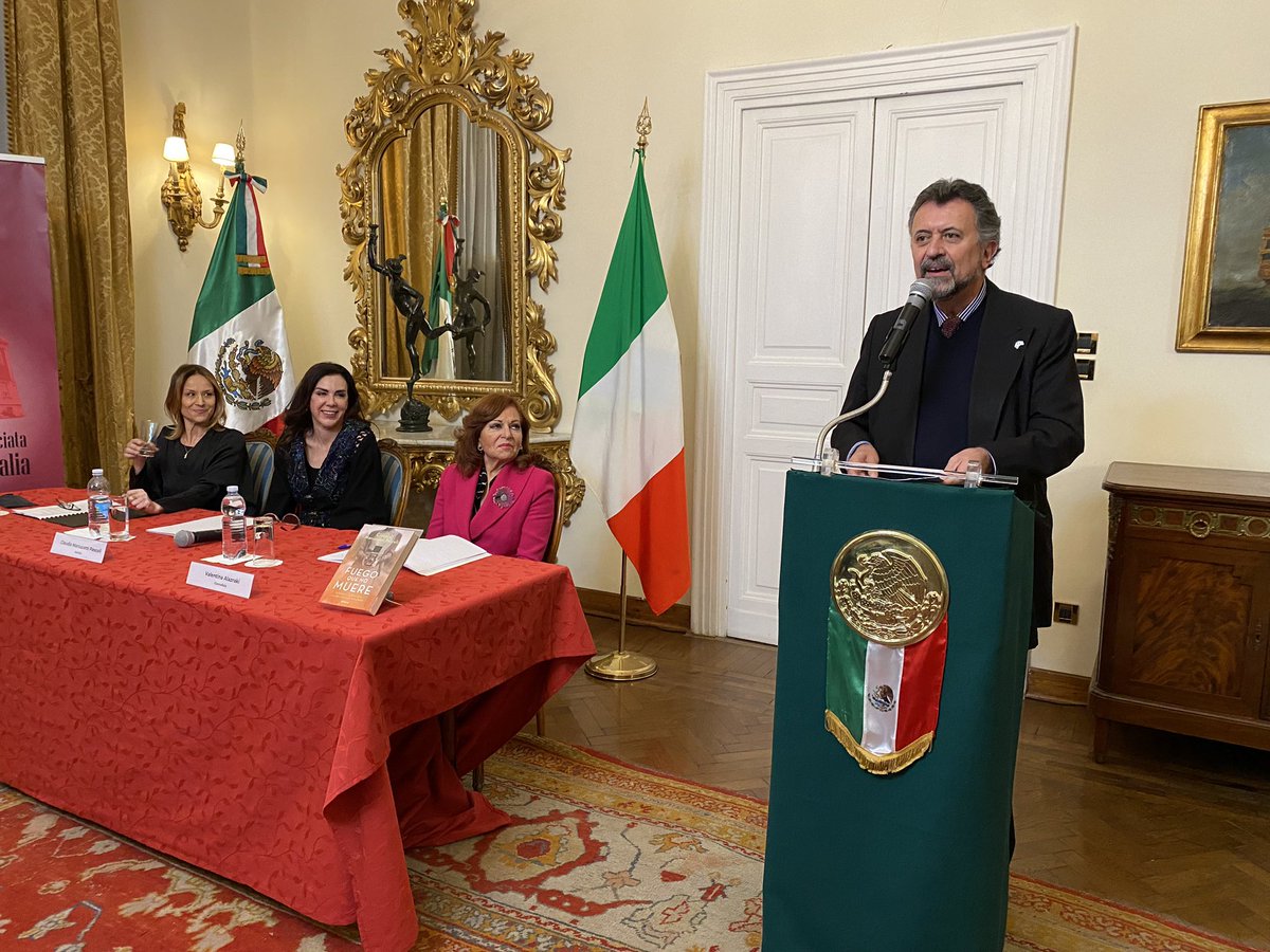 Carlos García de Alba tweet media