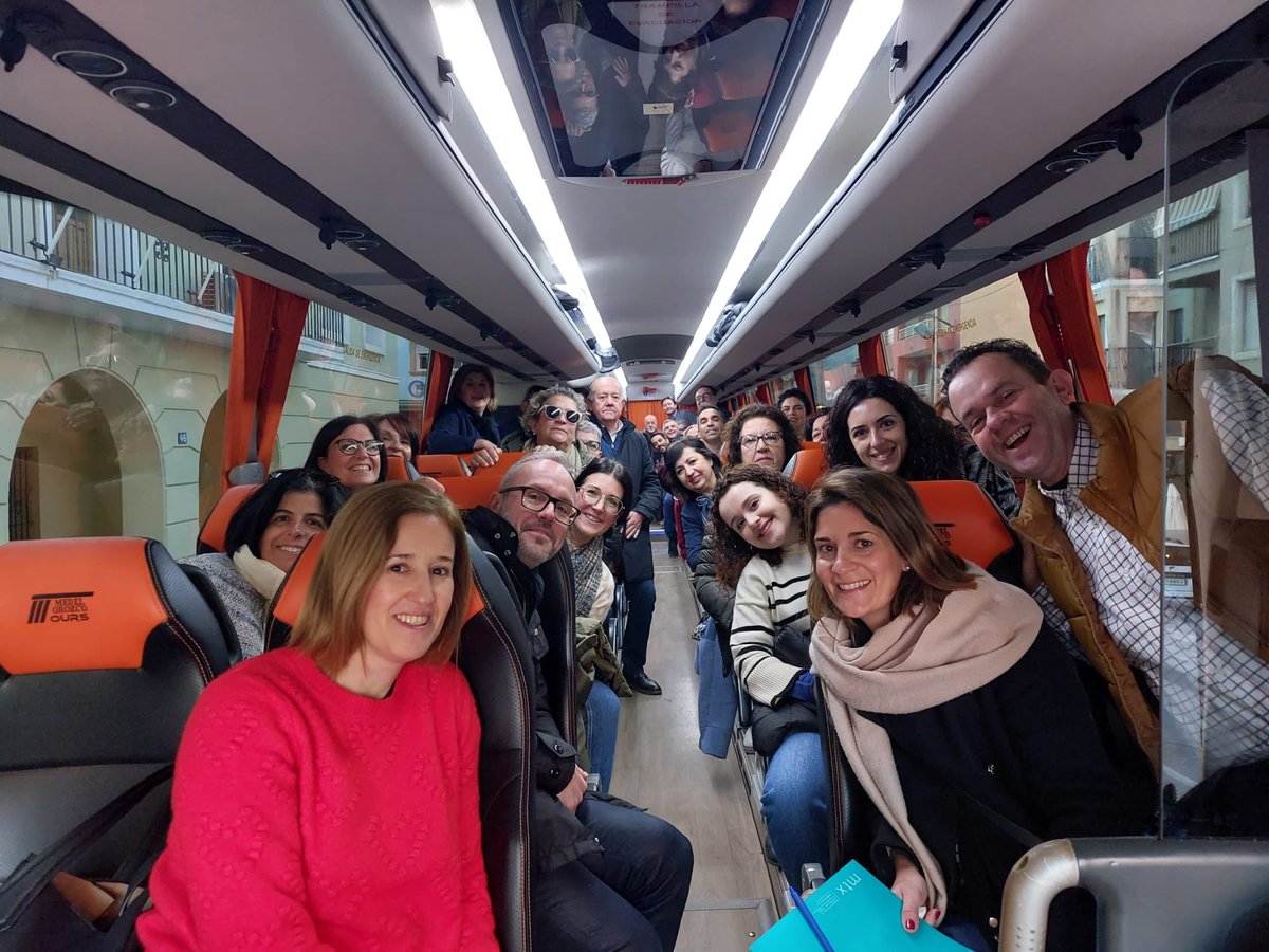 Mutxamel camino a la Intermunicipal del Partido Popular  en Valencia.
España #EntreTodos @CarlosMazon40 <a href="/alicantepp/">PP Provincia de Alicante</a> <a href="/ppcv/">Partido Popular Comunitat Valenciana</a>