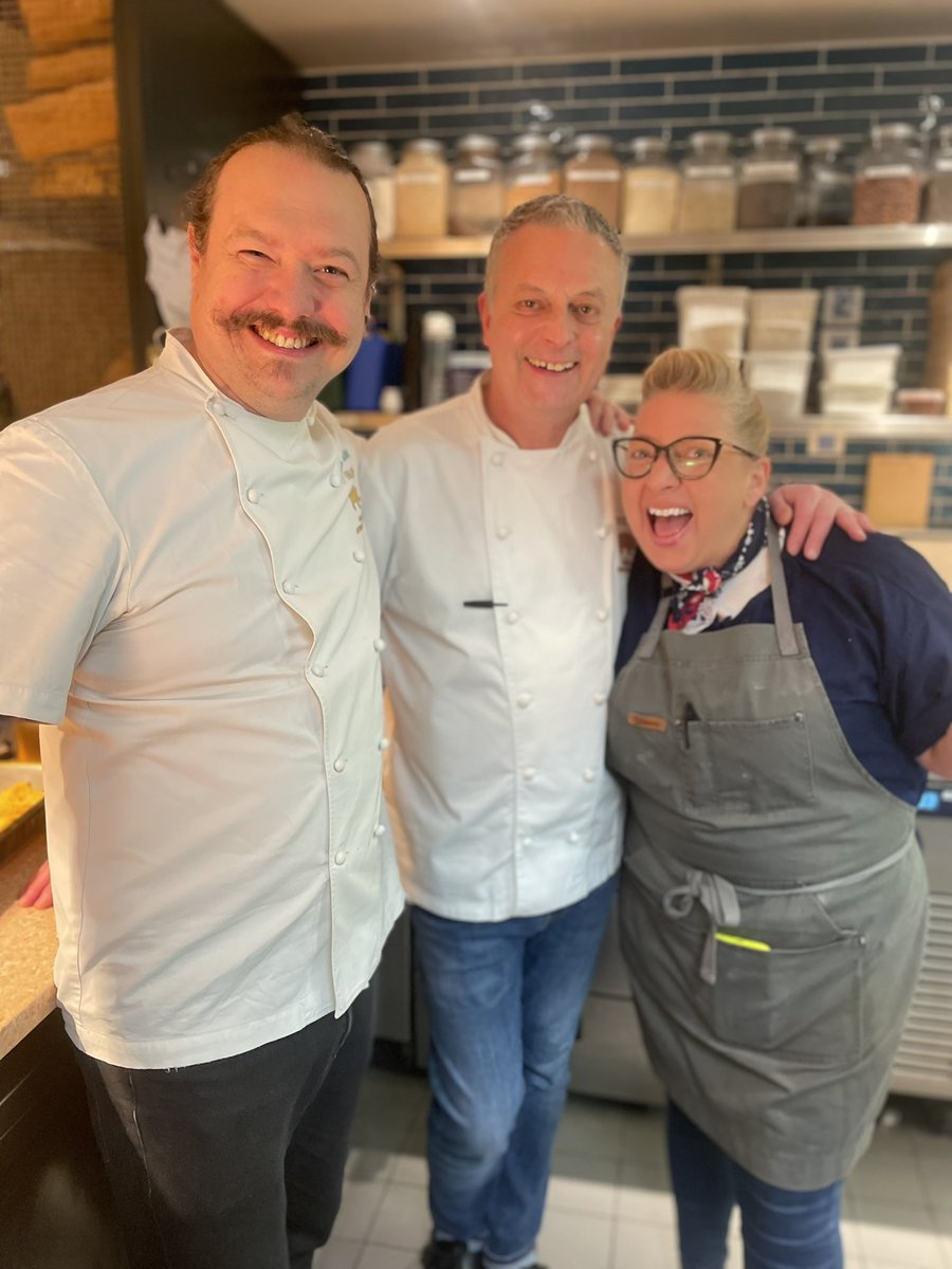 samandshauna's tweet photo. Superb night at @BrigadeBarKtchn #FeastWithPurpose. Can hand on heart say it was the most well organised, professional and welcoming event I’ve done in 10 years of Hang Fire. Superb food, wonderful guests and over £4k raised for this life-changing project @beyondfooduk https://t.co/EL2B6O2i35