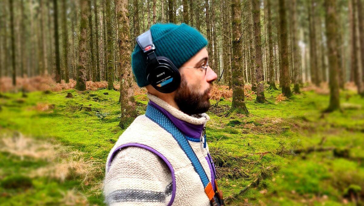 "Dans une matinée, on va enregistrer une mésange, une averse... Mais l'empreinte humaine est aujourd'hui omniprésente. C'est rare d'avoir plus de trois minutes consécutives sans un bruit de moteur." 

Interception : quand la planète nous parle ➡️ l.franceinter.fr/hzF