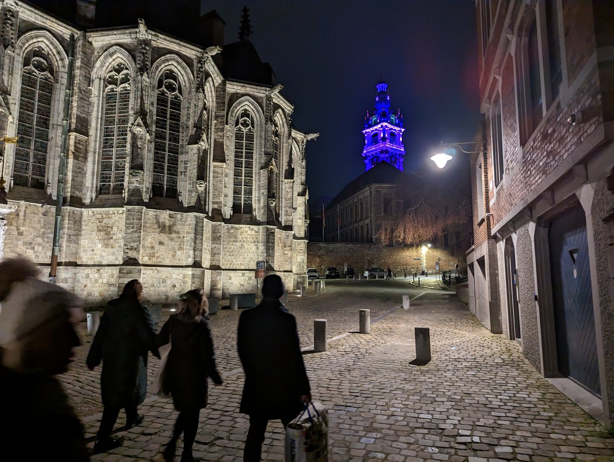 St_Hoppe's tweet photo. #PALAMUSTO in Mons/Belgien. Auf dem Weg zur Abschlusstafel in der Altstadt gestern Abend. Heute geht es über Brüssel per Bahn zurück. Für mich München. https://t.co/ObTnwWv5lB
