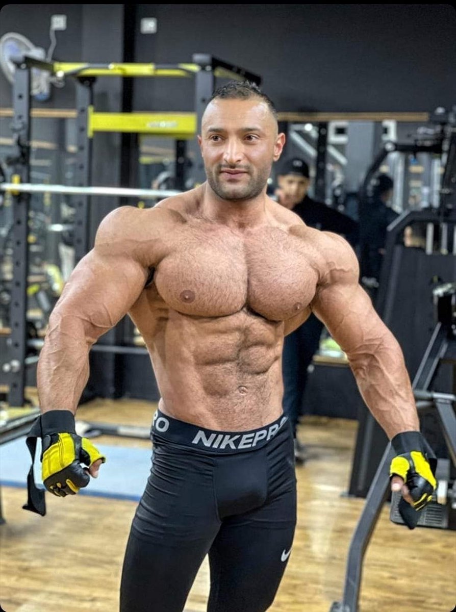 Kahba / Faggot / Gooner / Findom Alpha RT on Twitter