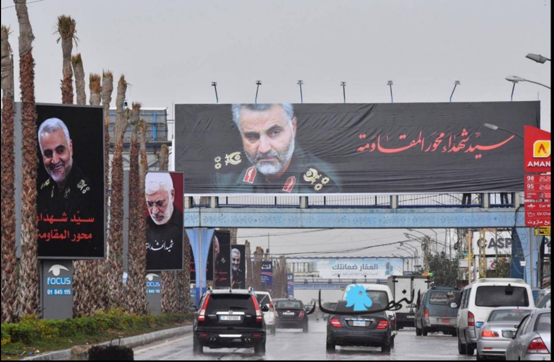 FederalLebanon_'s tweet photo. لو أنّ هذه الصور بالأشرفيّة، أو طرابلس، لوجدت من يحرقها. ولكنّها على طريق المطار منذ أشهر، ولا تستفزّ سكّان المنطقة. هذه هويّتهم، وهي حقّهم؛ بالمقابل، لا يحقّ لهم فرضها على سواهم. تعدّديتنا المجتمعيّة ليست سيّئة بذاتها. رفض الاعتراف بها أصل الشرّ. الحلّ بالفدراليّة، أو ما بعدها. https://t.co/omKfjGHtlj