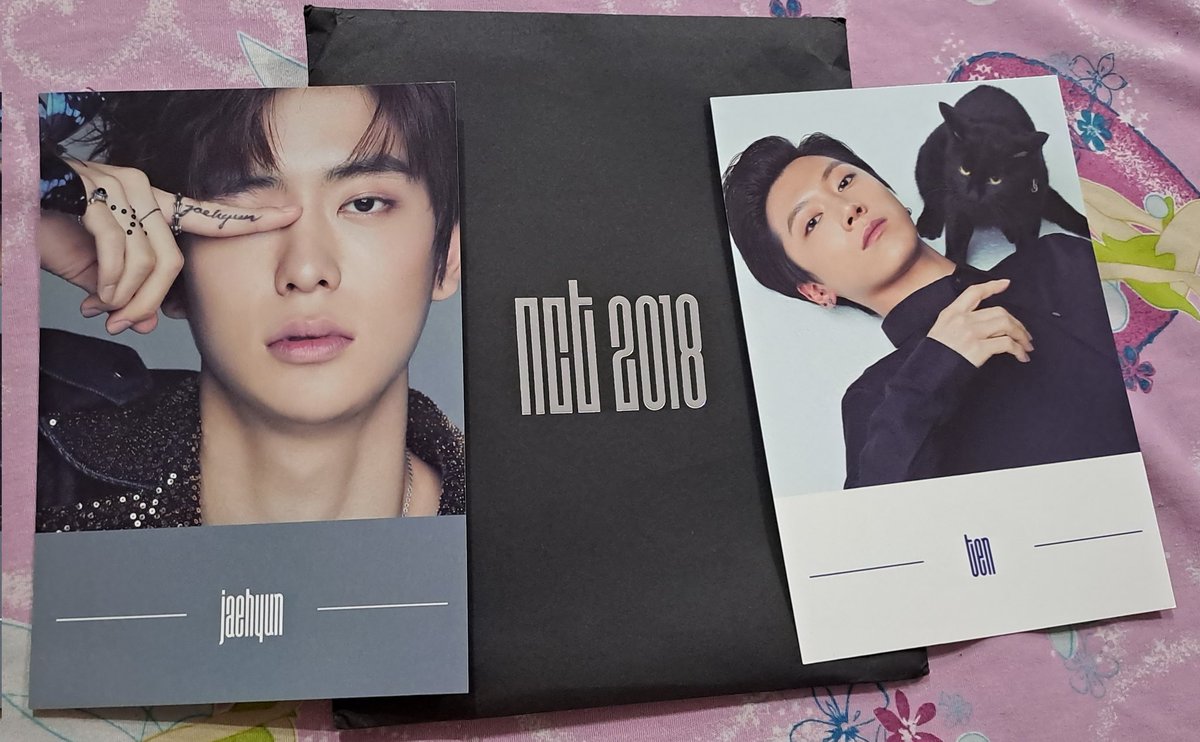 KCtheSuperFan's tweet photo. Decided to keep these 2. At least have the memory that I won an NCT contest! https://t.co/UouoVb5EU2