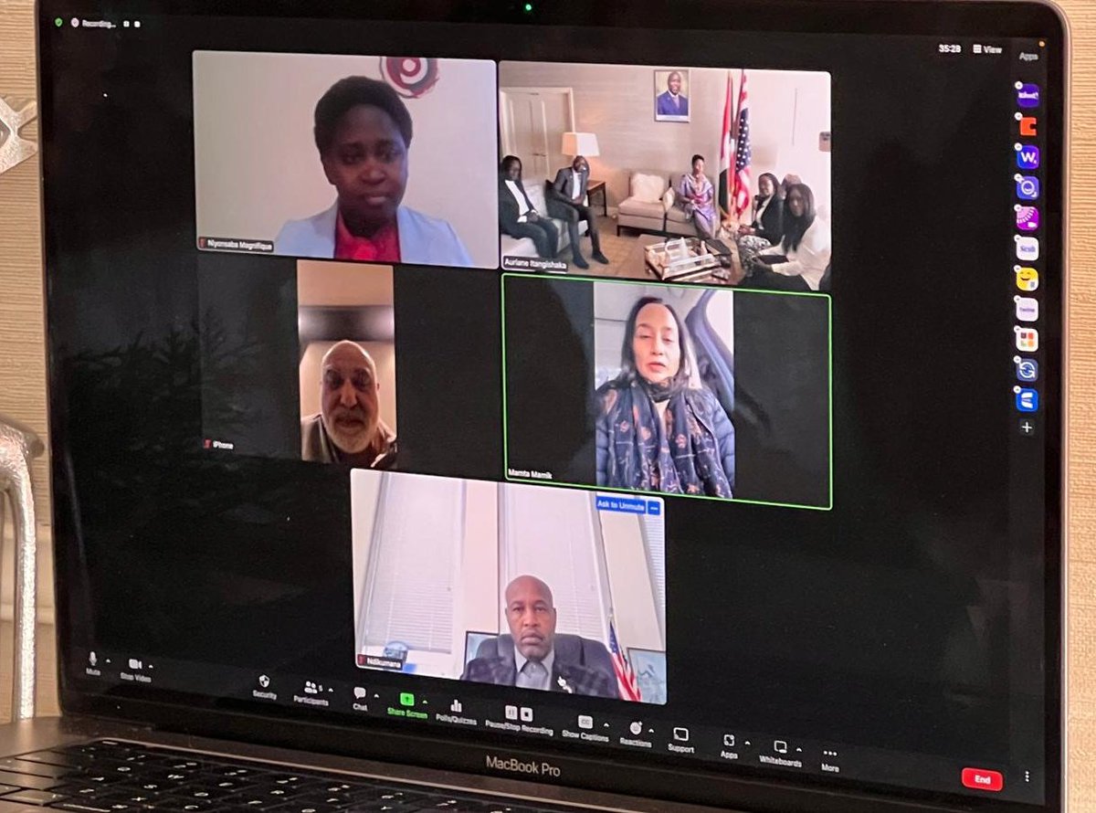 Cette promesse vient à l'issue de la rencontre de SE <a href="/Burundi1stLady/">Angeline Ndayishimiye Ndayubaha</a> et les femmes de la diaspora burundaise des #USA réunies au sein de l'organisation AUZEDEMA, ce samedi 04 ferv.2023 à Washington DC #USA.