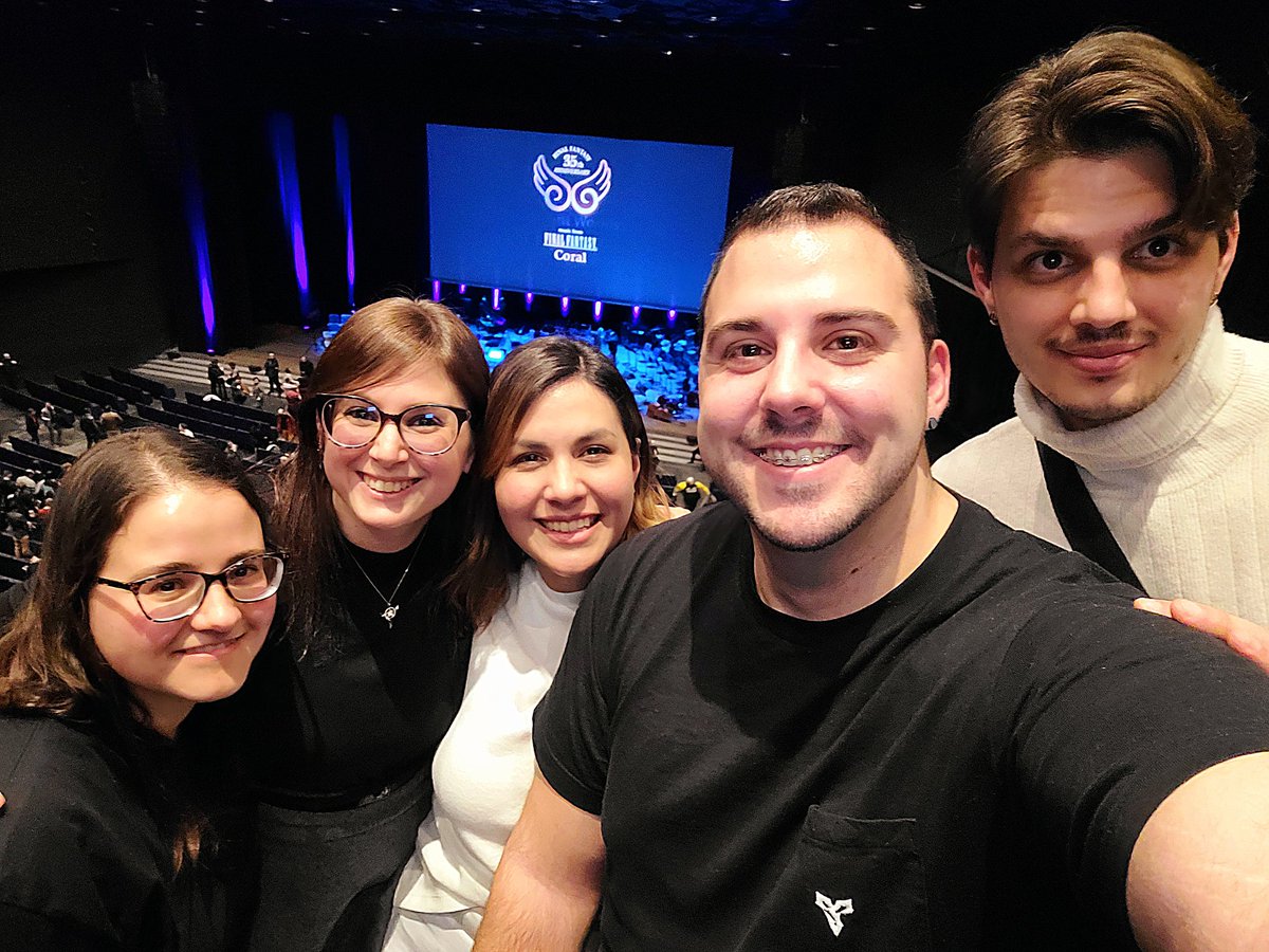 Noe_Yuka's tweet photo. Un sueño hecho realidad. Nostalgia y emoción a raudales con #finalfantasyX comandando. Poder ver y escuchar en directo a #rikki con #sutekidane fue un verdadero espectáculo que perdurará siempre #distantworlds #ffdistantworlds #FinalFantasy #SquareEnix #finalfantasymusic #BCN https://t.co/aZSGG7myGu